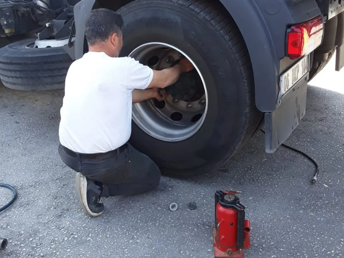 Aralık Oto Lastikçi